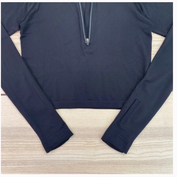 Lululemon Swiftly Tech 1/2 Zip 2.0 *Cool Black/Graphite Grey Size 8 - Picture 9 of 11